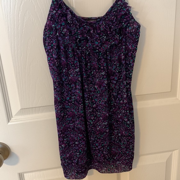 Express Tank Top with Ruffle Detail - Picture 2 of 10